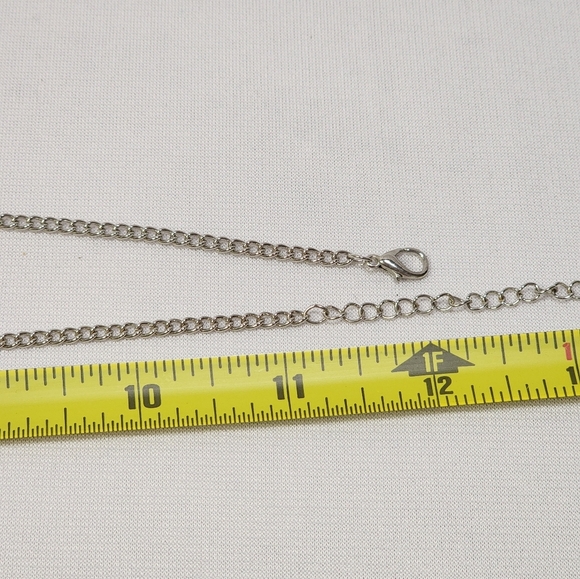 Fashion Forward Large Rhinestone and Silver Bow Pendant Necklace - Picture 5 of 11